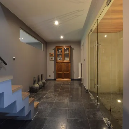 Modern In Geel With Sauna Nederheide