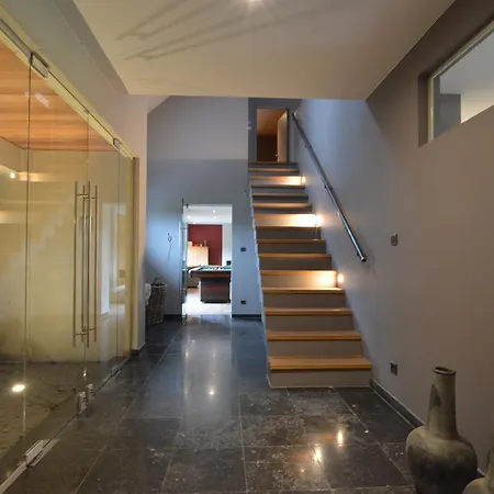 別荘 Modern In Geel With Sauna Nederheide